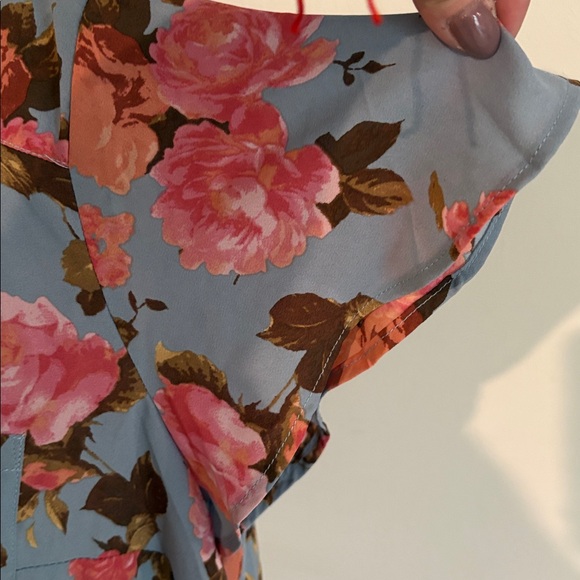 Torrid Harper floral shirt sz 0 0X 1749 - Picture 4 of 7